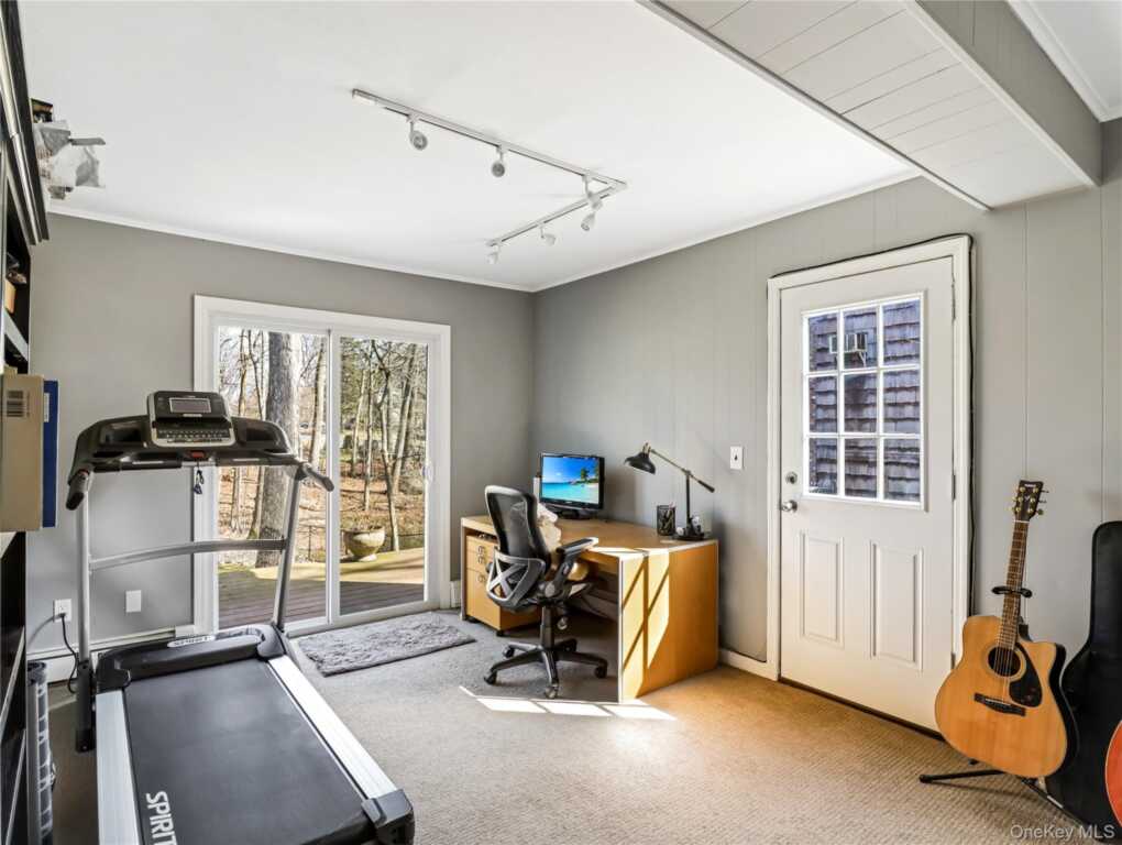 11 Foxburn Street, New City, NY 10956 - Photo 40 of 46