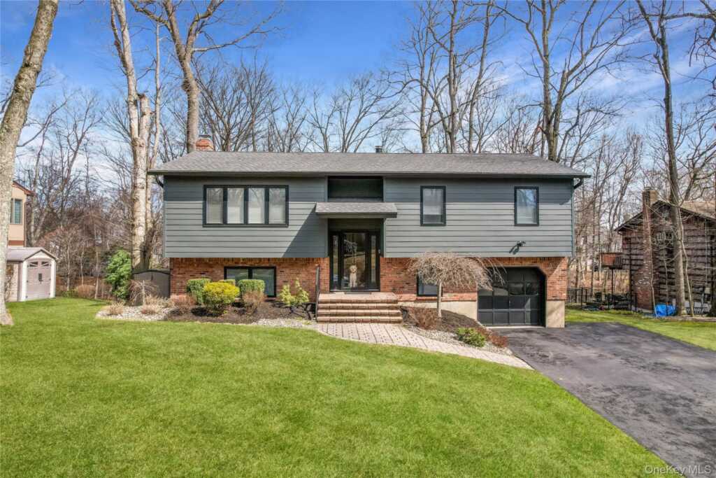 11 Foxburn Street, New City, NY 10956 - Photo 42 of 46