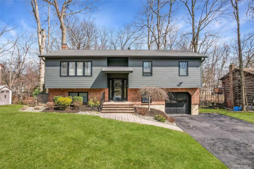 11 Foxburn Street, New City, NY 10956 - Photo 44 of 46