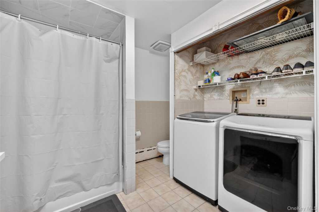 560 Locust Avenue, Rye, NY 10573 - Photo 22 of 35