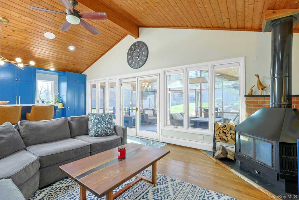 3 Green Hill Court, Nanuet, NY 10954 - Photo 21 of 43