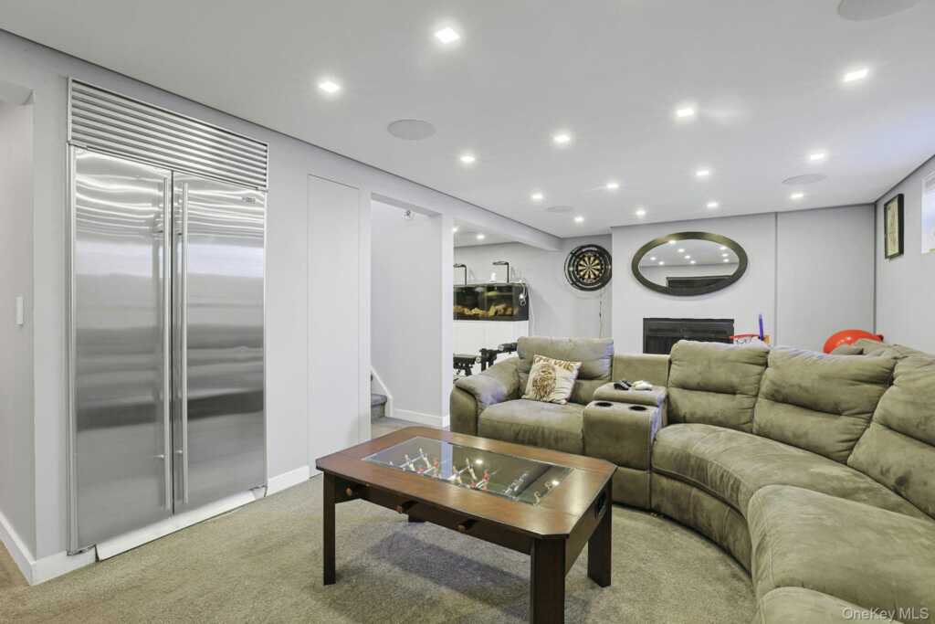 3 Green Hill Court, Nanuet, NY 10954 - Photo 29 of 43