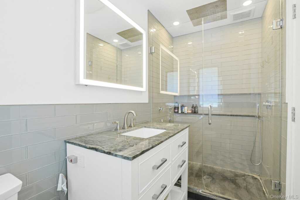 3 Green Hill Court, Nanuet, NY 10954 - Photo 30 of 43