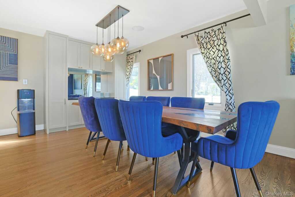 3 Green Hill Court, Nanuet, NY 10954 - Photo 8 of 43