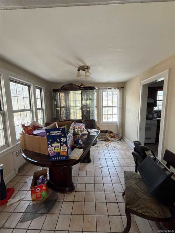 140 Grant Avenue, White Plains, NY 10604 - Photo 3 of 10