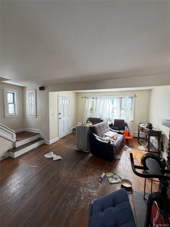 140 Grant Avenue, White Plains, NY 10604 - Photo 5 of 10