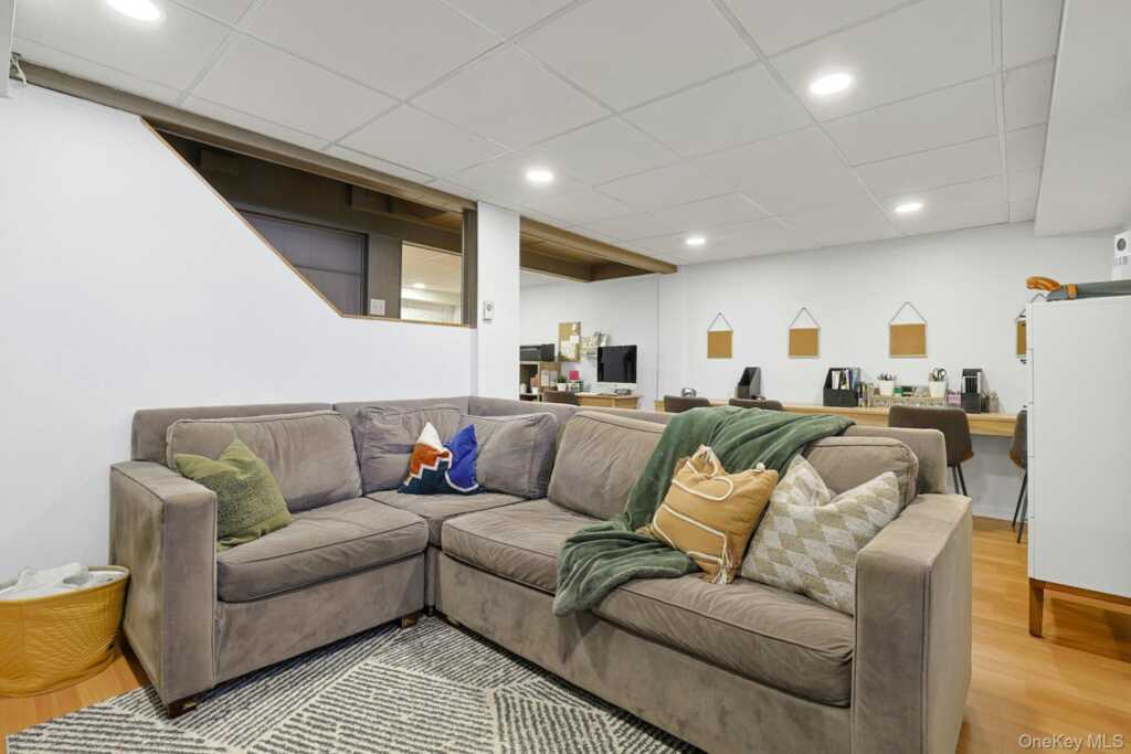 4 Ward Street, Suffern, NY 10901 - Photo 31 of 40