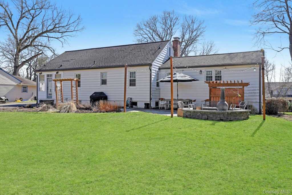 4 Ward Street, Suffern, NY 10901 - Photo 35 of 40