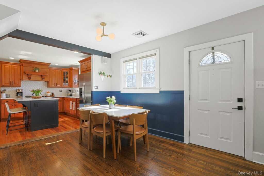 4 Ward Street, Suffern, NY 10901 - Photo 4 of 40