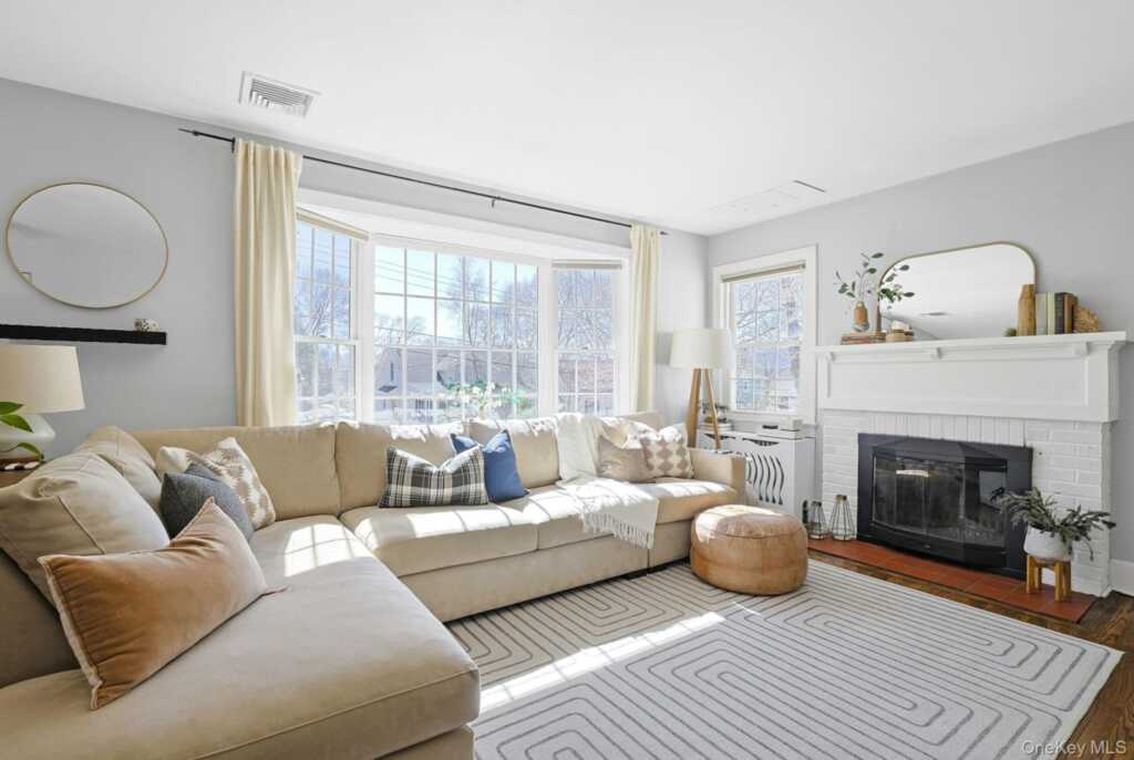 4 Ward Street, Suffern, NY 10901 - Photo 6 of 40