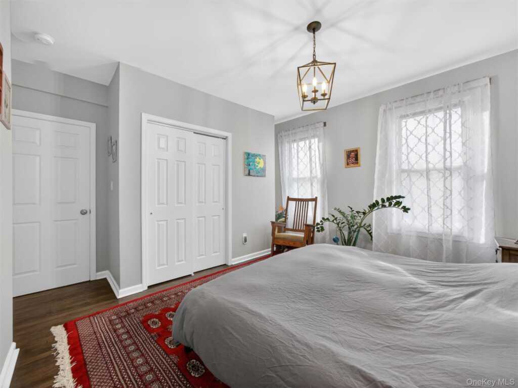 24 E Park Place, Suffern, NY 10901 - Photo 16 of 25