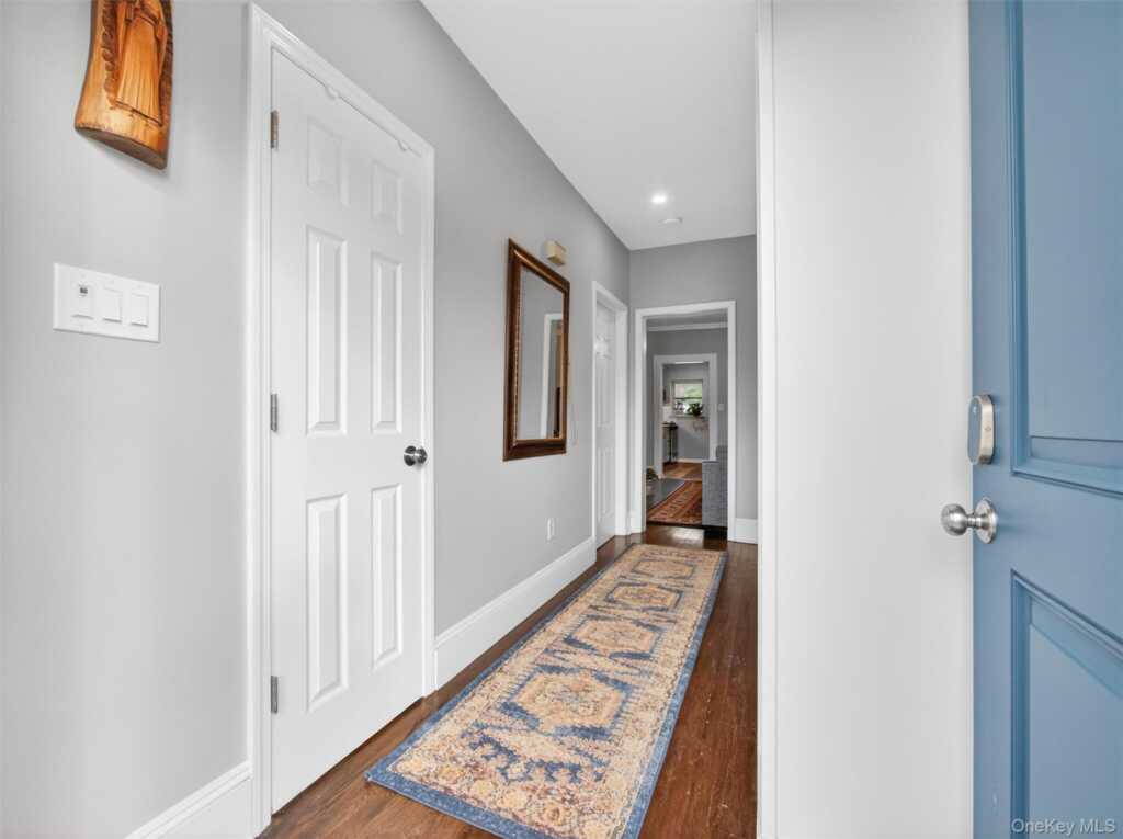 24 E Park Place, Suffern, NY 10901 - Photo 5 of 25