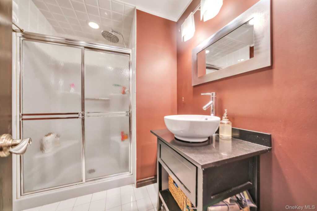 139 Pascack Road, Pearl River, NY 10965 - Photo 24 of 35