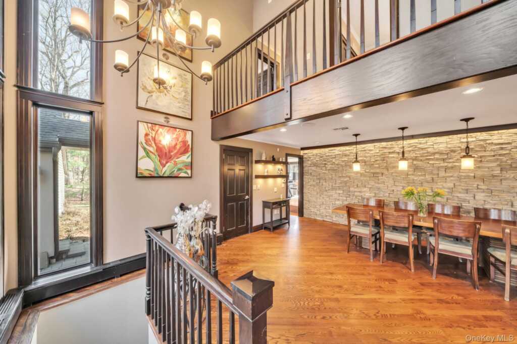 139 Pascack Road, Pearl River, NY 10965 - Photo 6 of 35