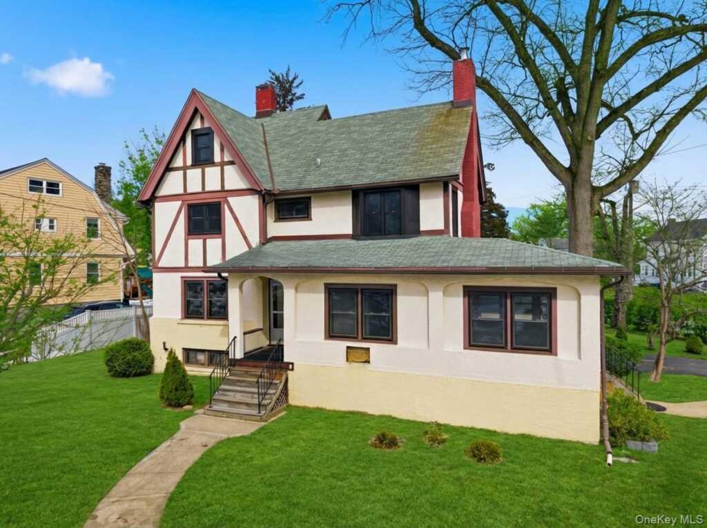 25 Midland Avenue, White Plains, NY 10606 - Photo 24 of 40