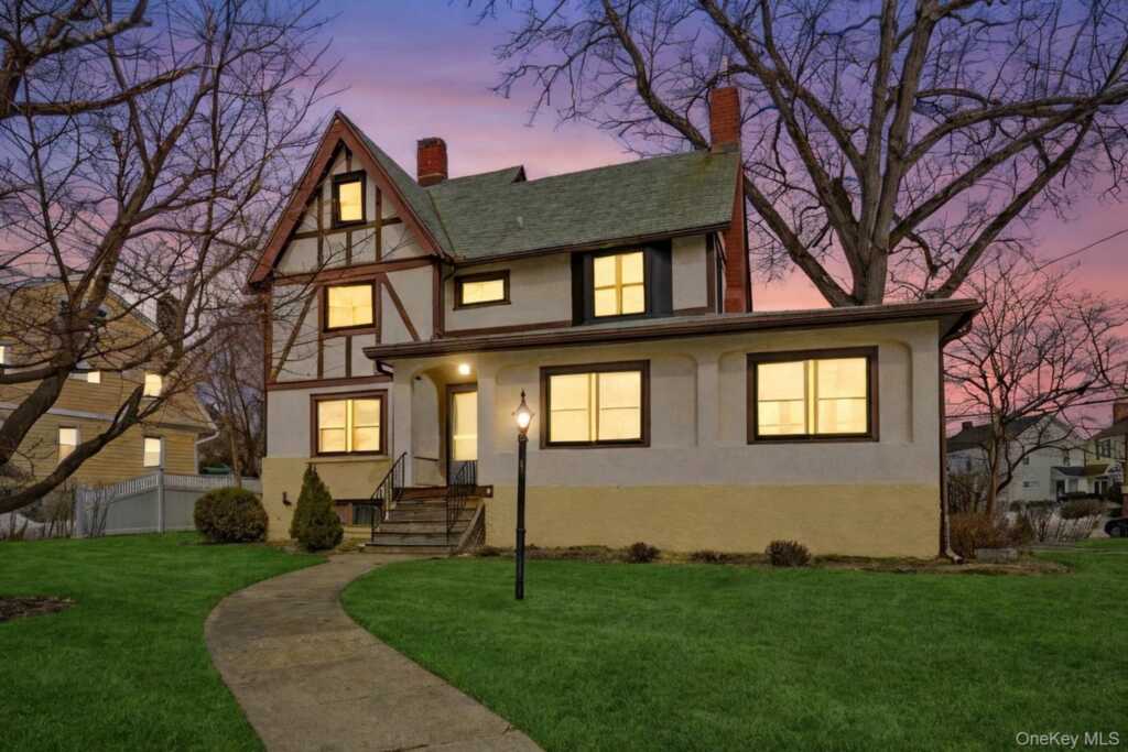 25 Midland Avenue, White Plains, NY 10606 - Photo 28 of 40