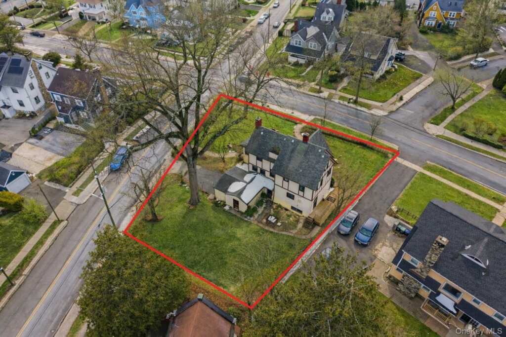 25 Midland Avenue, White Plains, NY 10606 - Photo 30 of 40