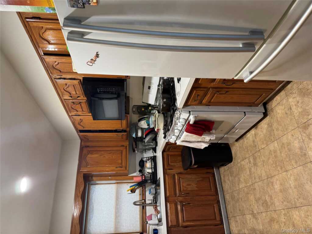 210 Chestnut Street, Rye, NY 10573 - Photo 4 of 24