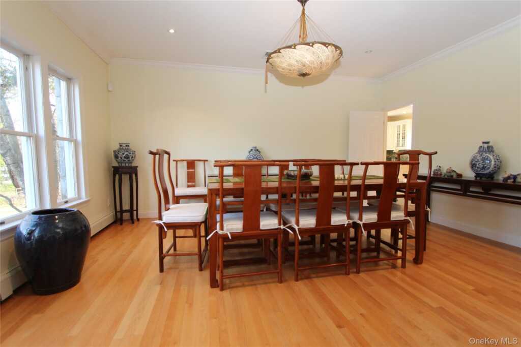 445 Grace Church Street, Rye, NY 10580 - Photo 6 of 20