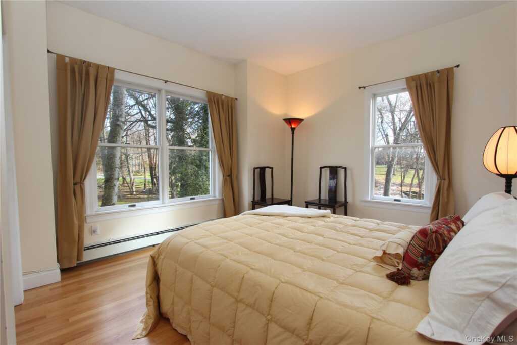 445 Grace Church Street, Rye, NY 10580 - Photo 7 of 20