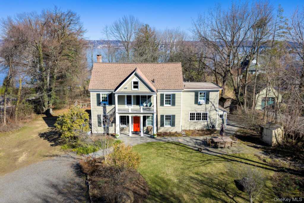 23 Clinton Avenue, Nyack, NY 10960 - Photo 2 of 44