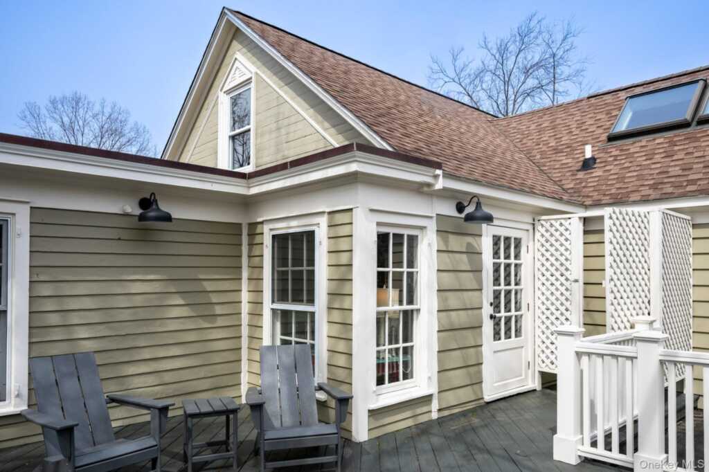 23 Clinton Avenue, Nyack, NY 10960 - Photo 20 of 44