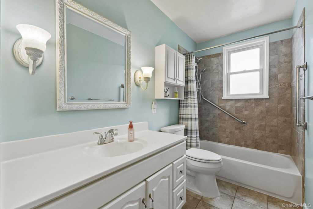 45 Parkway Drive, Rye, NY 10580 - Photo 12 of 34