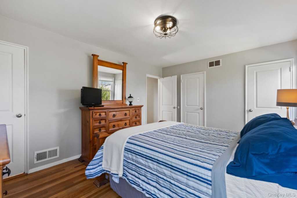 45 Parkway Drive, Rye, NY 10580 - Photo 14 of 34