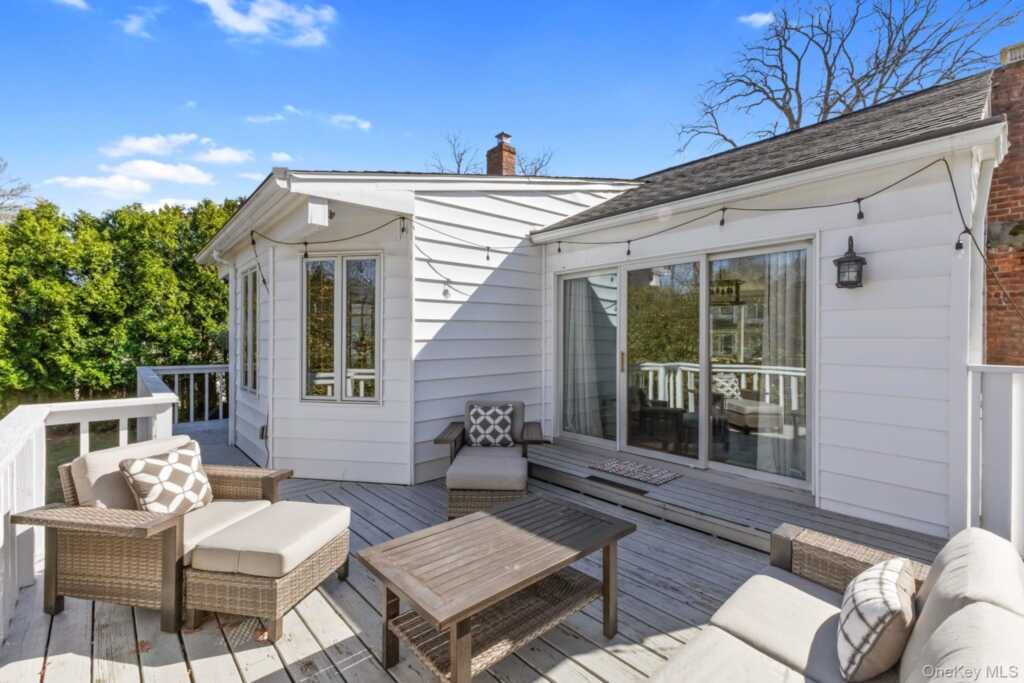 45 Parkway Drive, Rye, NY 10580 - Photo 26 of 34