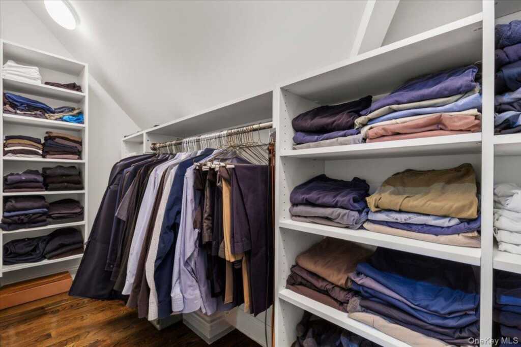 40 Wainwright Street, Rye, NY 10580 - Photo 19 of 38