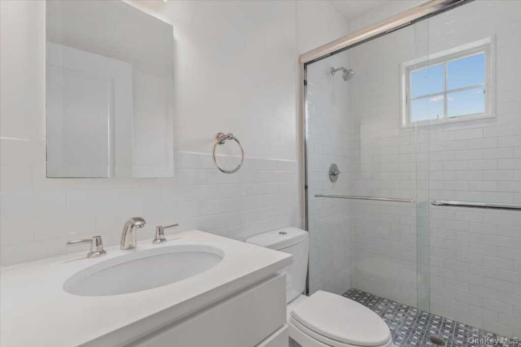 40 Wainwright Street, Rye, NY 10580 - Photo 23 of 38