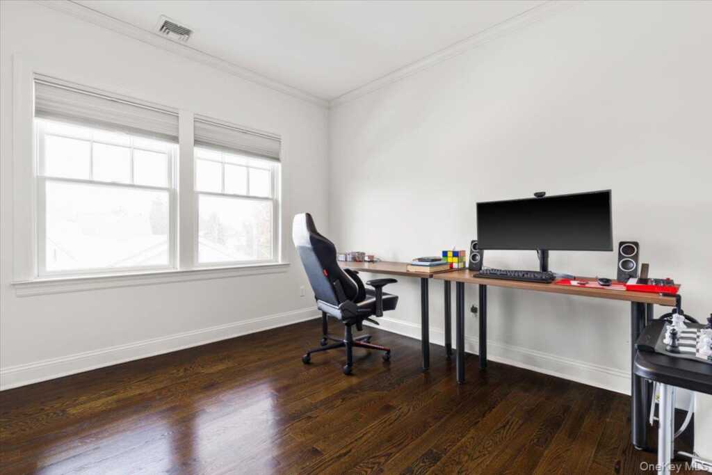 40 Wainwright Street, Rye, NY 10580 - Photo 24 of 38