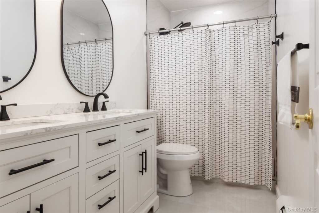 284 Ridge Road, New City, NY 10956 - Photo 11 of 36