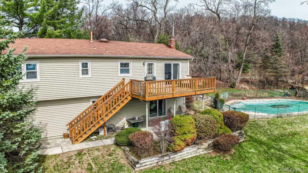 284 Ridge Road, New City, NY 10956 - Photo 35 of 36