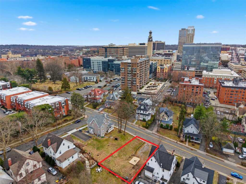 47 Rockledge Avenue, White Plains, NY 10601 - Photo 16 of 29