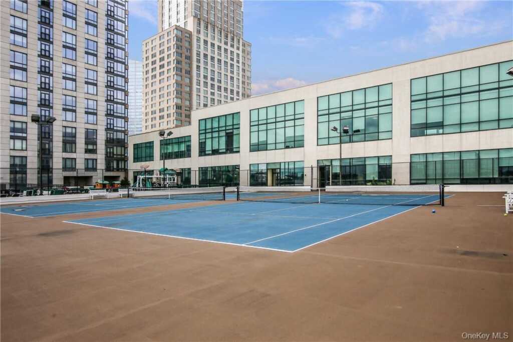 10 City Place, Unit #2D, White Plains, NY 10601 - Photo 21 of 30