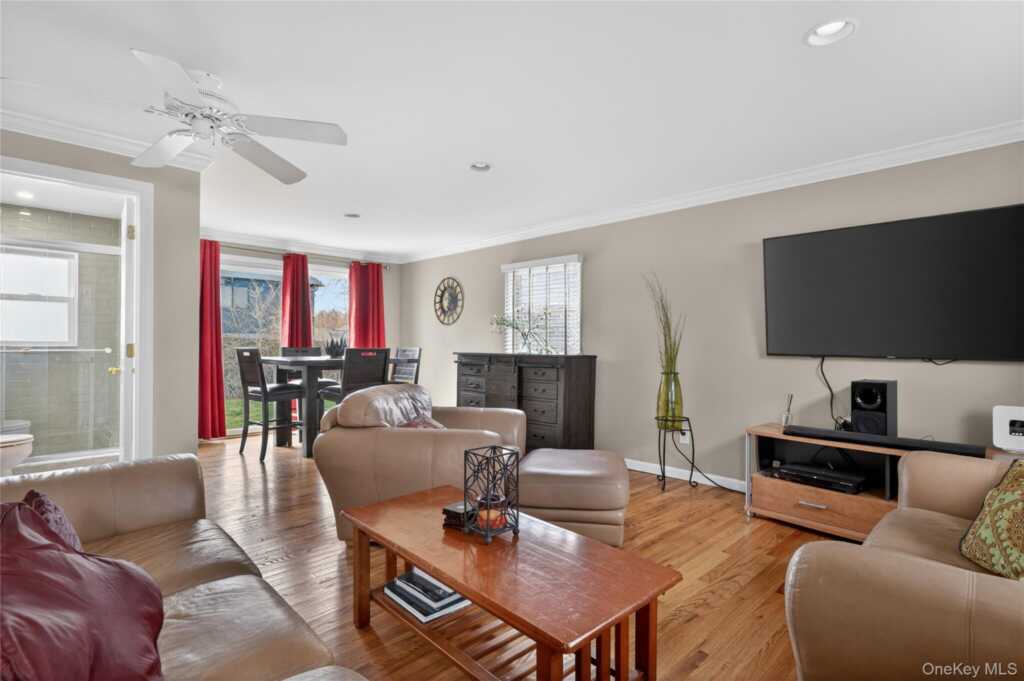 514 Kings Highway, Valley Cottage, NY 10989 - Photo 14 of 27