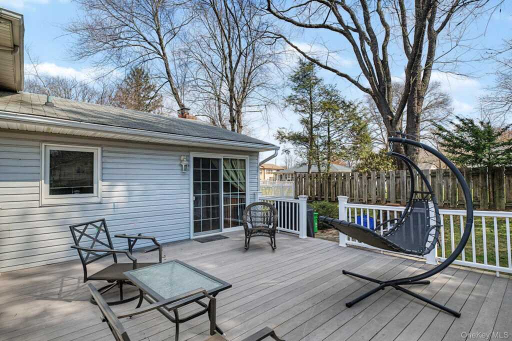 514 Kings Highway, Valley Cottage, NY 10989 - Photo 21 of 27