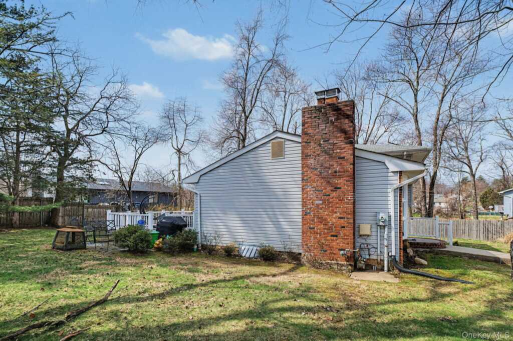 514 Kings Highway, Valley Cottage, NY 10989 - Photo 23 of 27