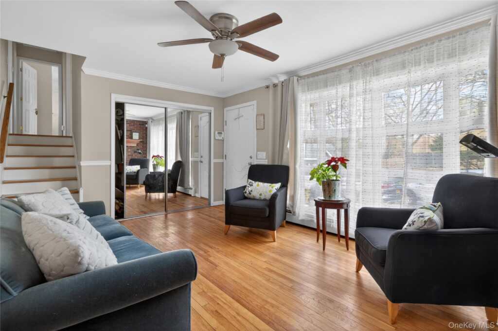 514 Kings Highway, Valley Cottage, NY 10989 - Photo 3 of 27