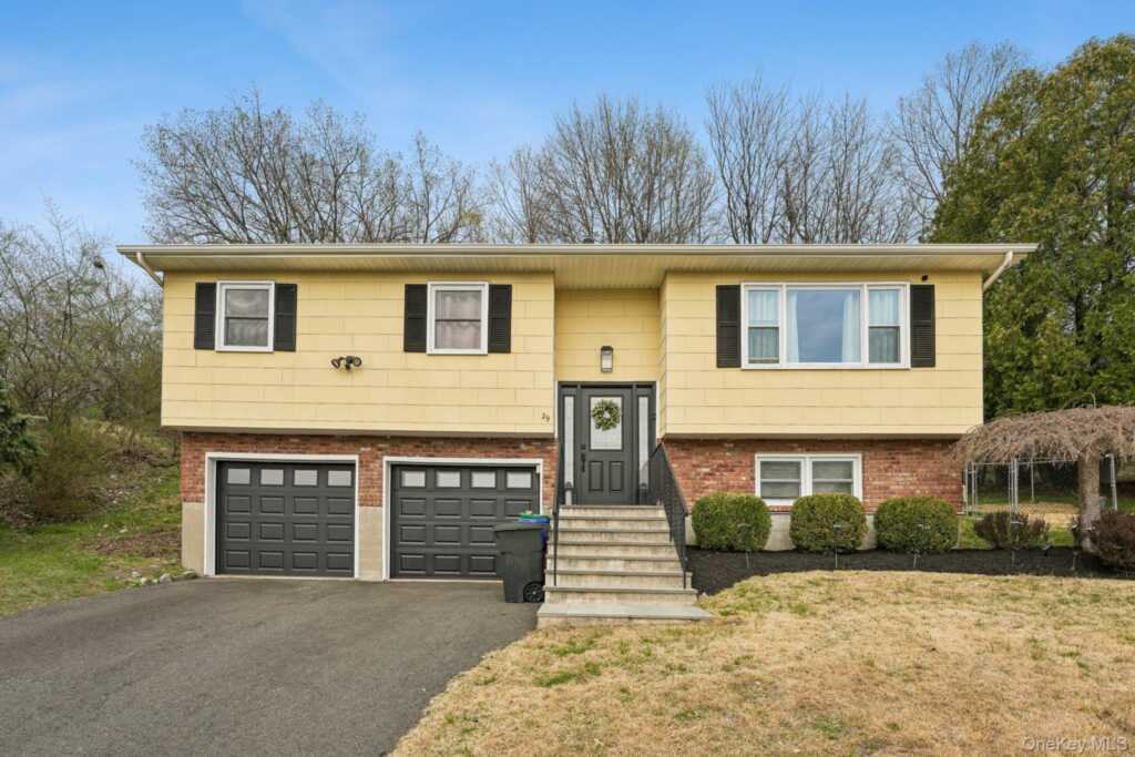 29 Adams Drive, Stony Point, NY 10980