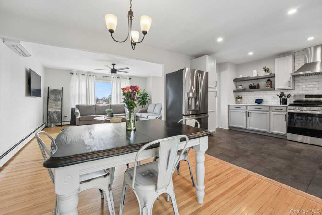 29 Adams Drive, Stony Point, NY 10980 - Photo 7 of 30