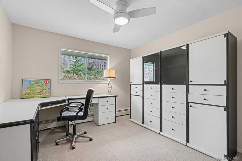 493 Mitchell Drive, Valley Cottage, NY 10989 - Photo 25 of 37