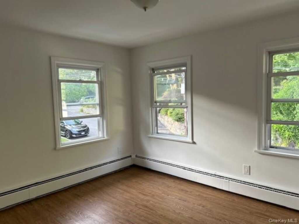 306 5th Street, Rye, NY 10543 - Photo 6 of 9