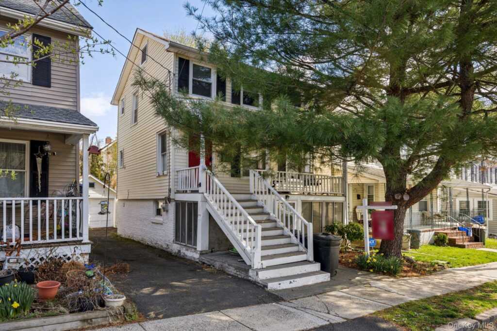 86 Brookside Avenue, Nyack, NY 10960 - Photo 2 of 20