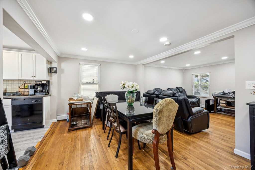 86 Brookside Avenue, Nyack, NY 10960 - Photo 4 of 20