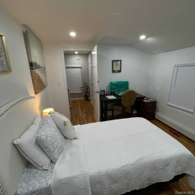 86 Brookside Avenue, Nyack, NY 10960 - Photo 9 of 20