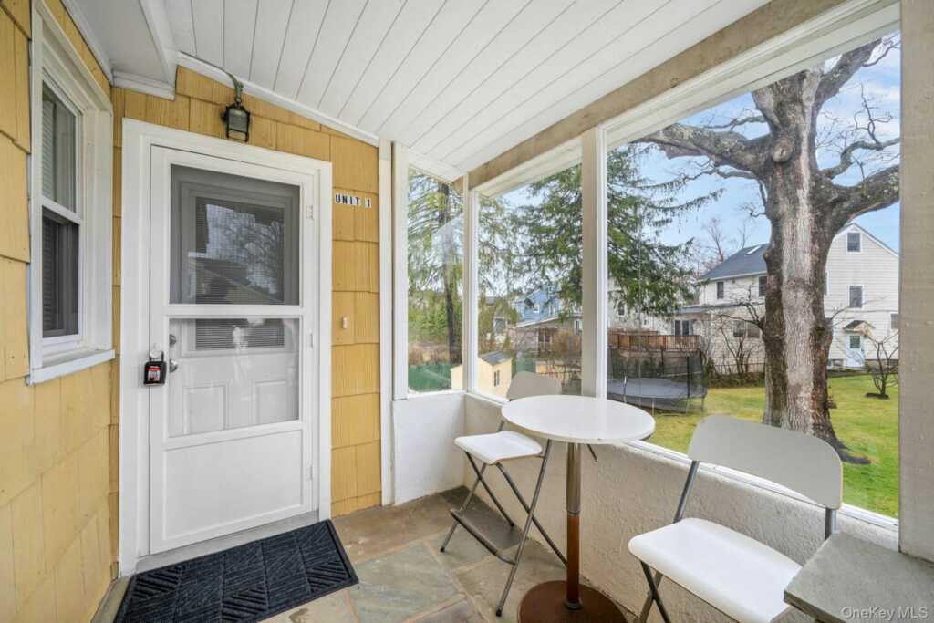 10 9th Street, Unit #2, New Rochelle, NY 10801 - Photo 2 of 14