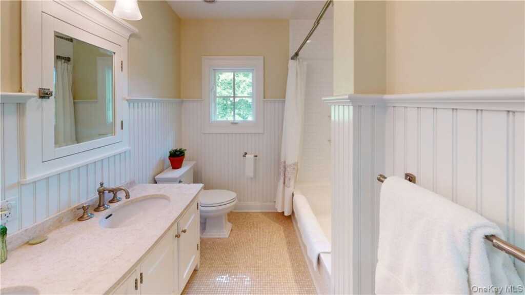 225 S Barry Avenue, Unit #RENT, Rye, NY 10543 - Photo 20 of 26