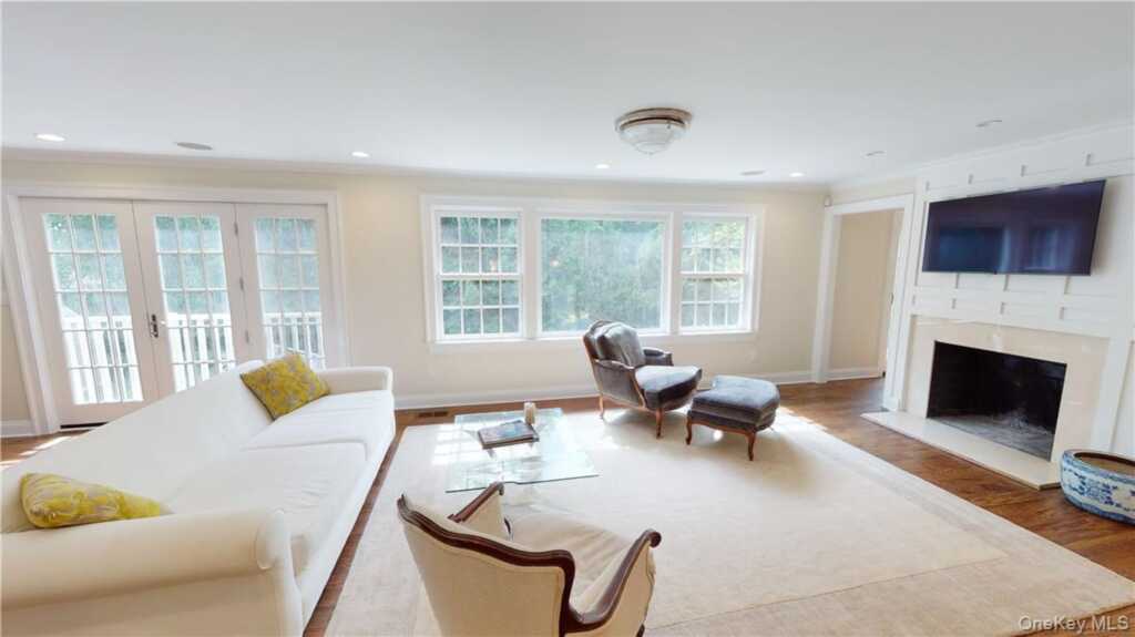 225 S Barry Avenue, Unit #RENT, Rye, NY 10543 - Photo 4 of 26